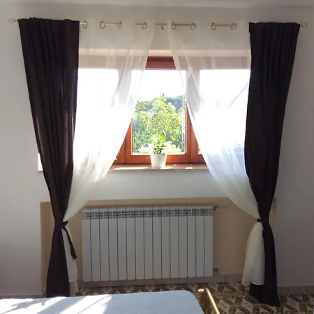Konukevi Roots Bamboo House 3*